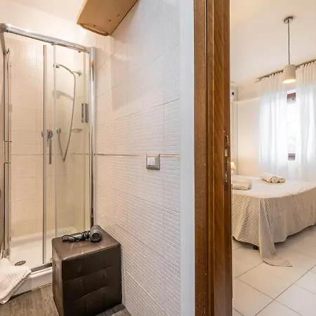 Vaghi Guest house