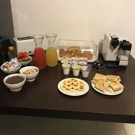 Vaghi Guest house 2*